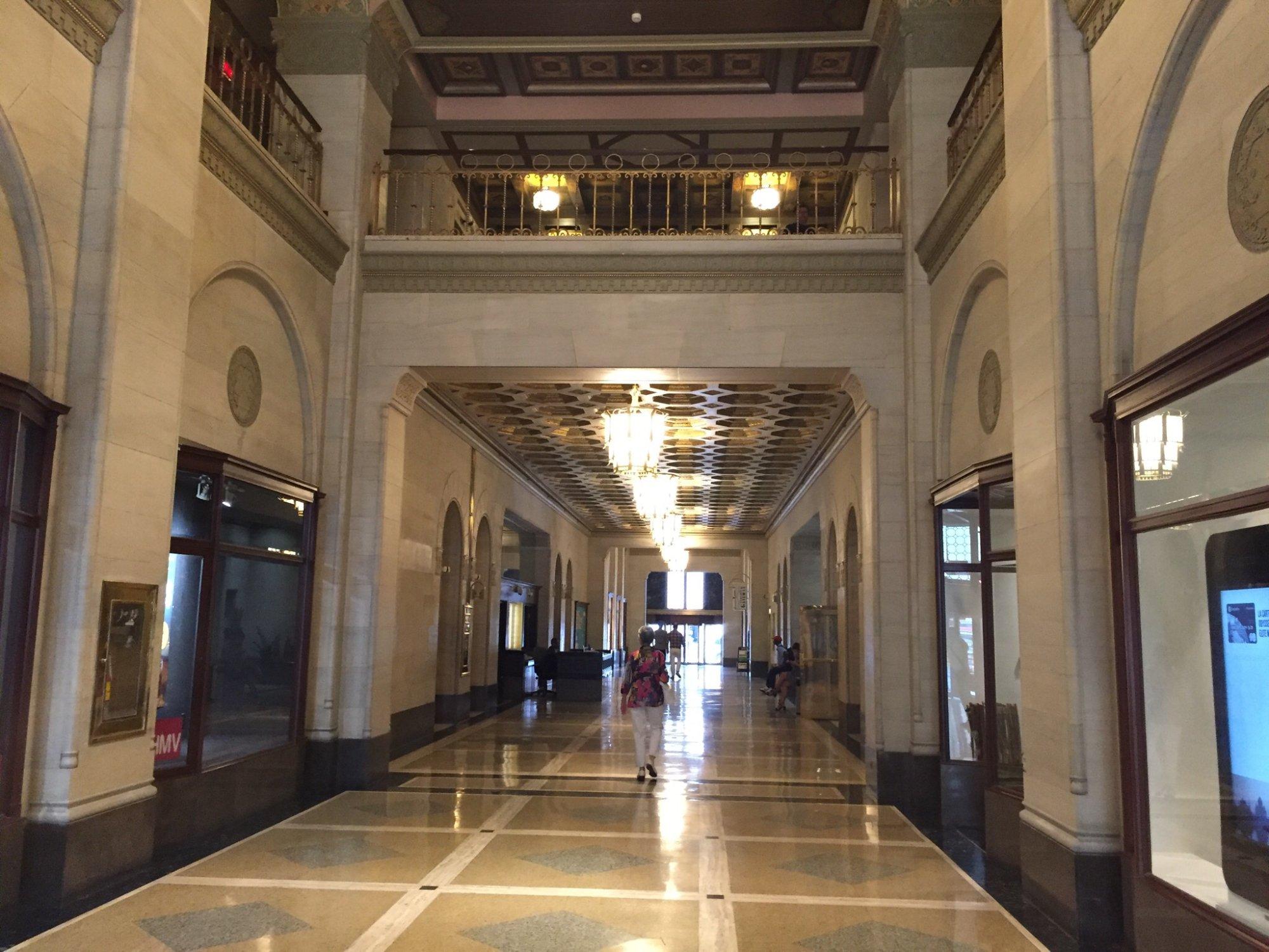 Sun Life Building (Edifice Sun Life)