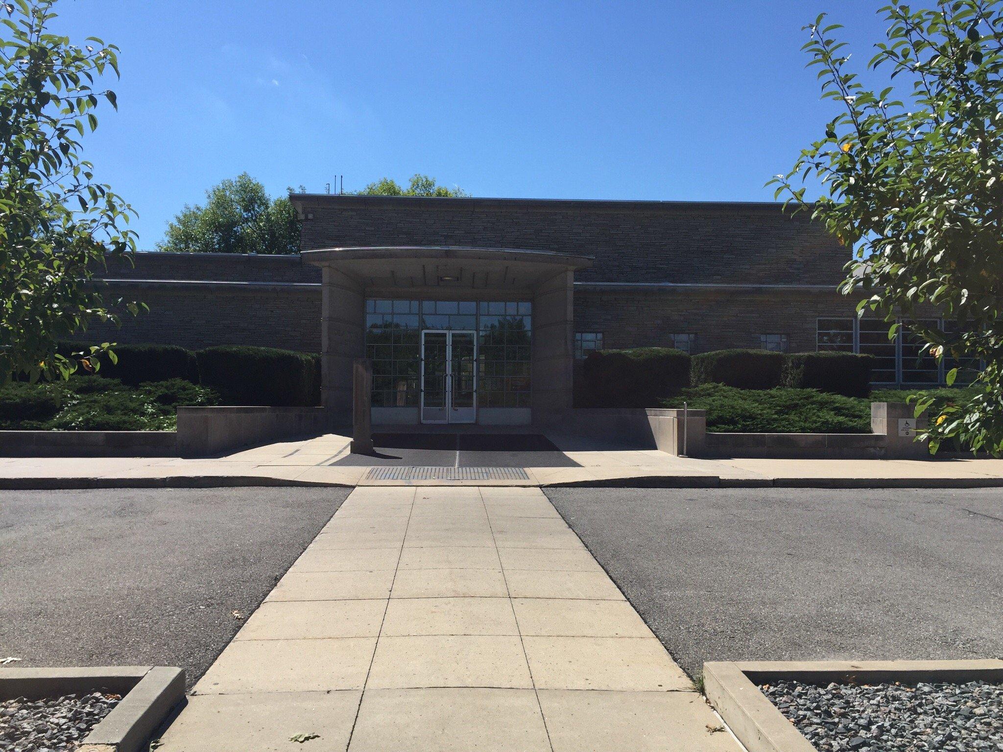 Photo by LaurenceJ585