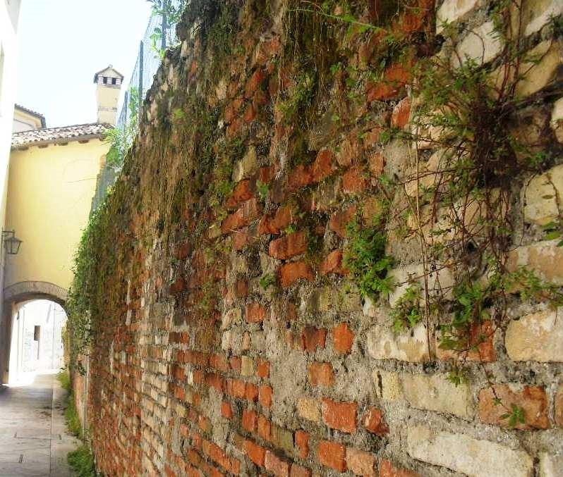 Vicolo delle Mura di Pordenone