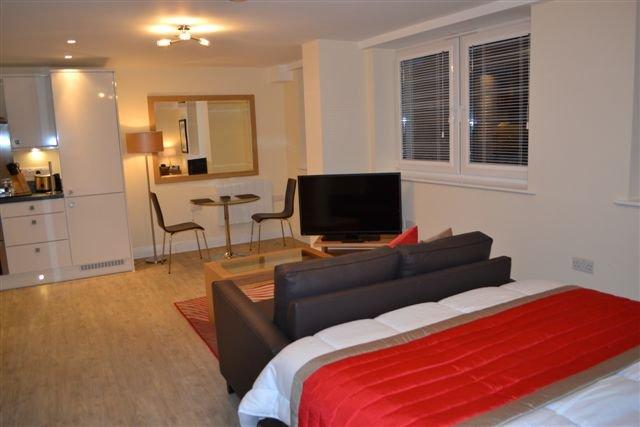 Central Point Serviced Apartments