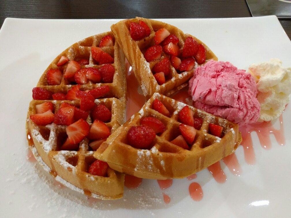 Creations Dessert Lounge