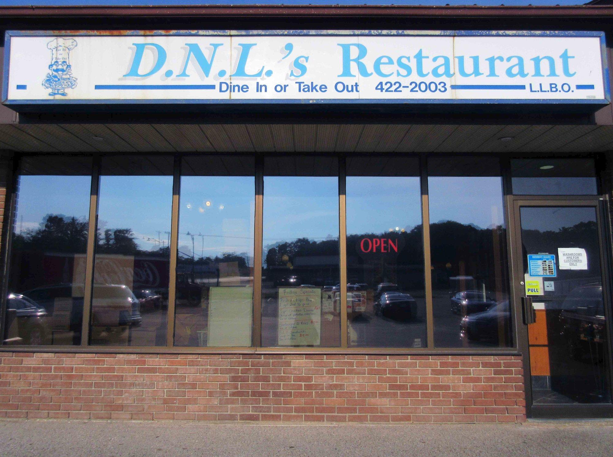 D N l's Restaurant