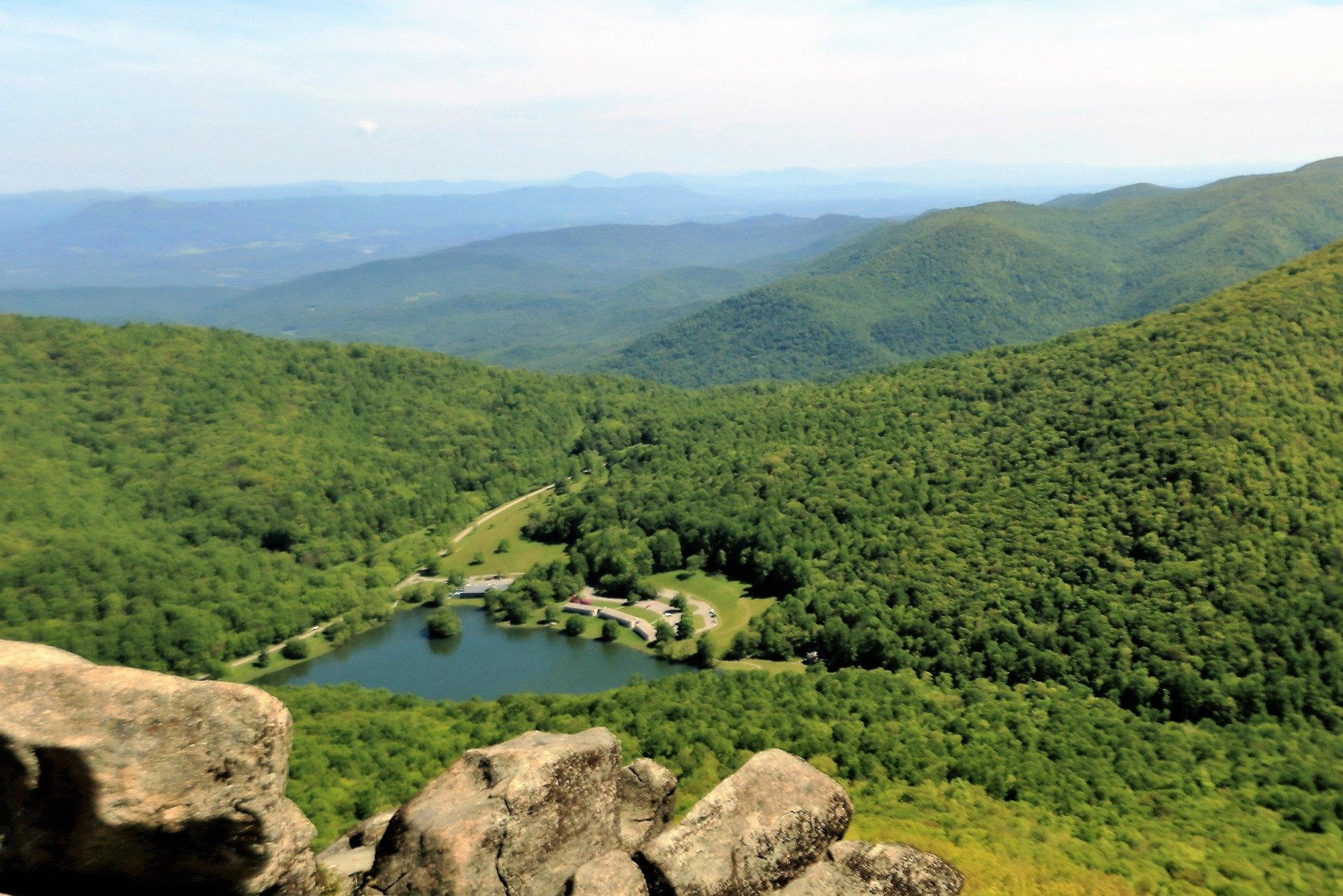 Peaks of Otter Visitor Center