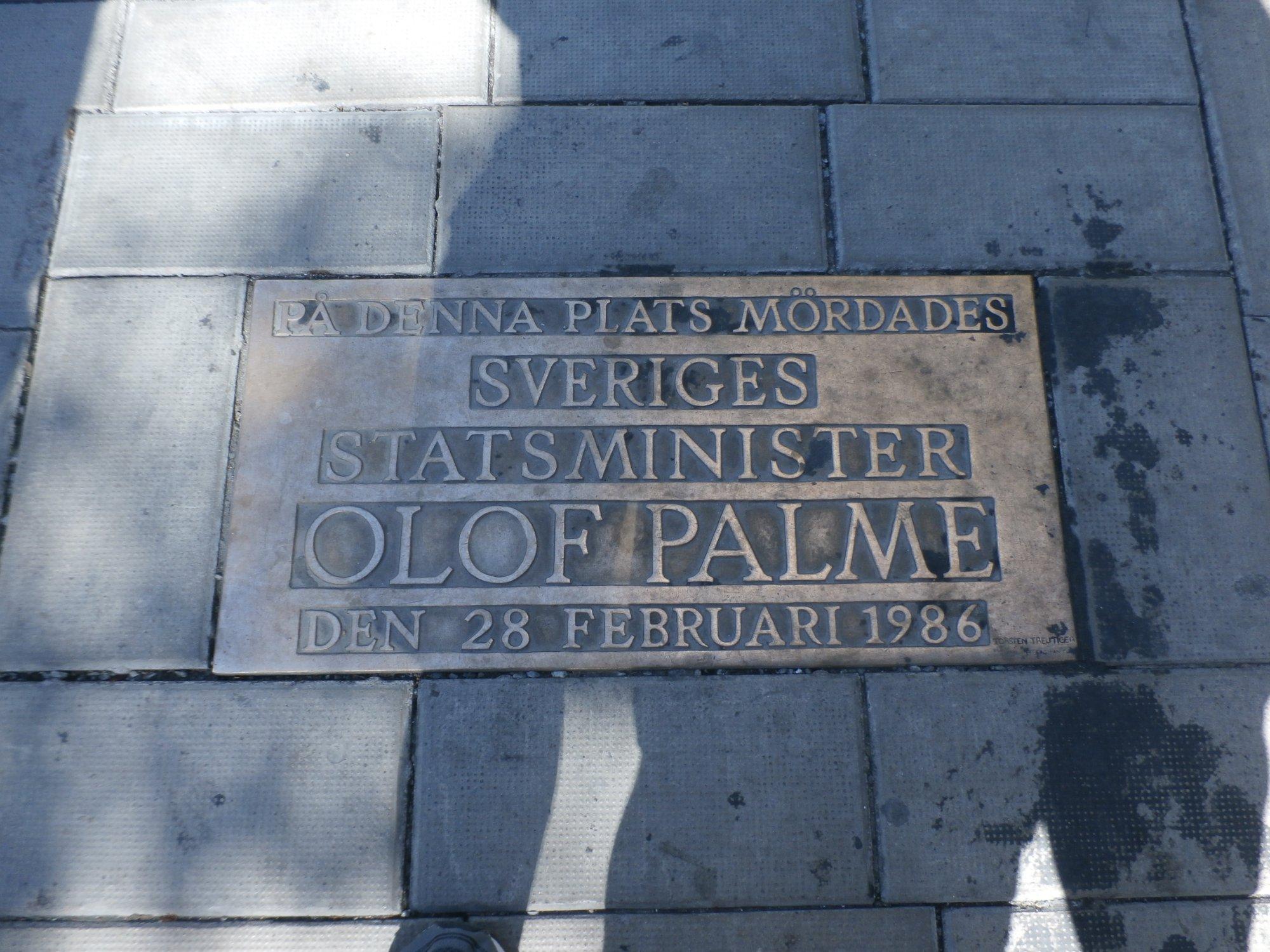 Olof Palme Memorial Plaque