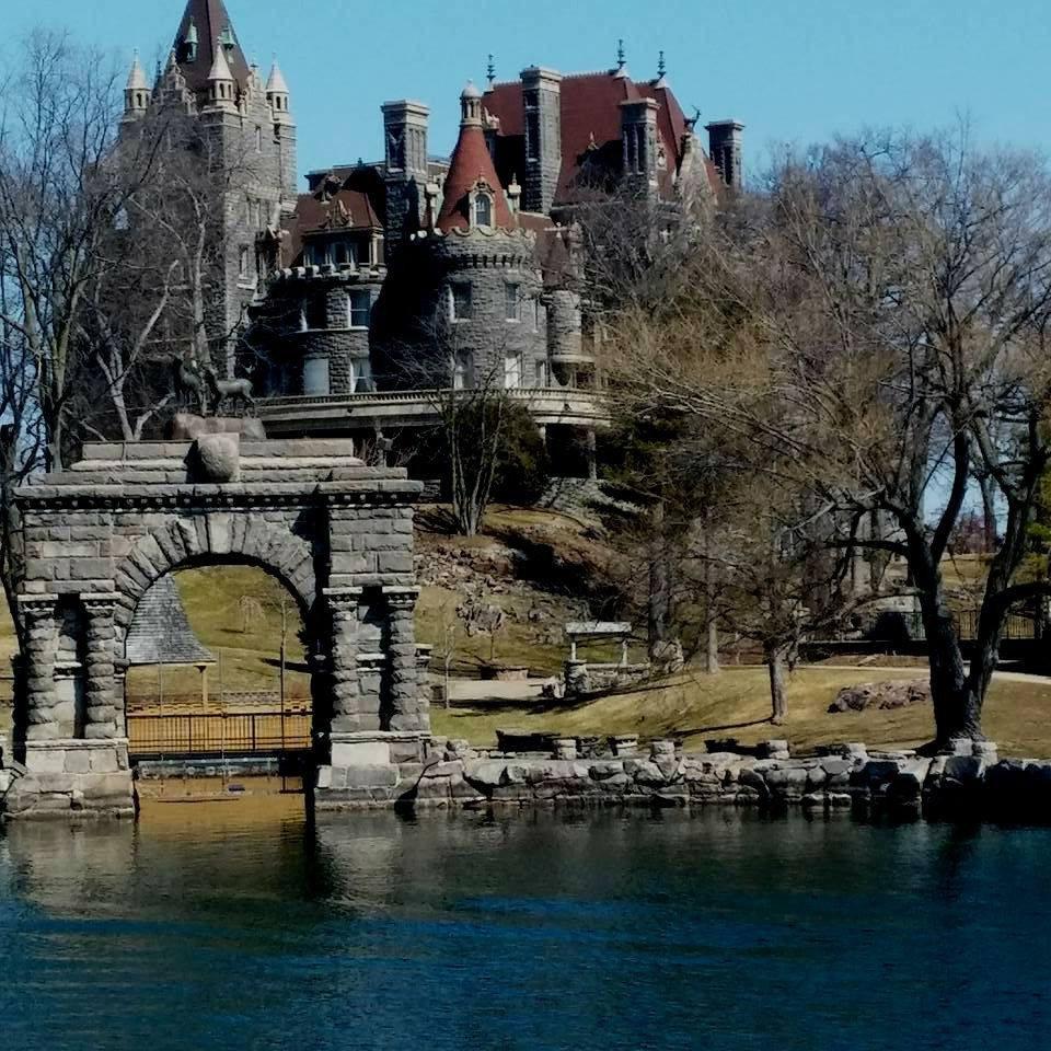 Boathouse Country Inn