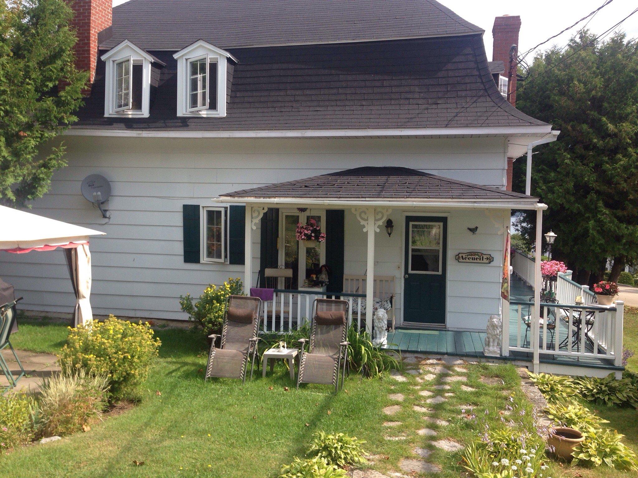 Gite Dentelles Et Pignons