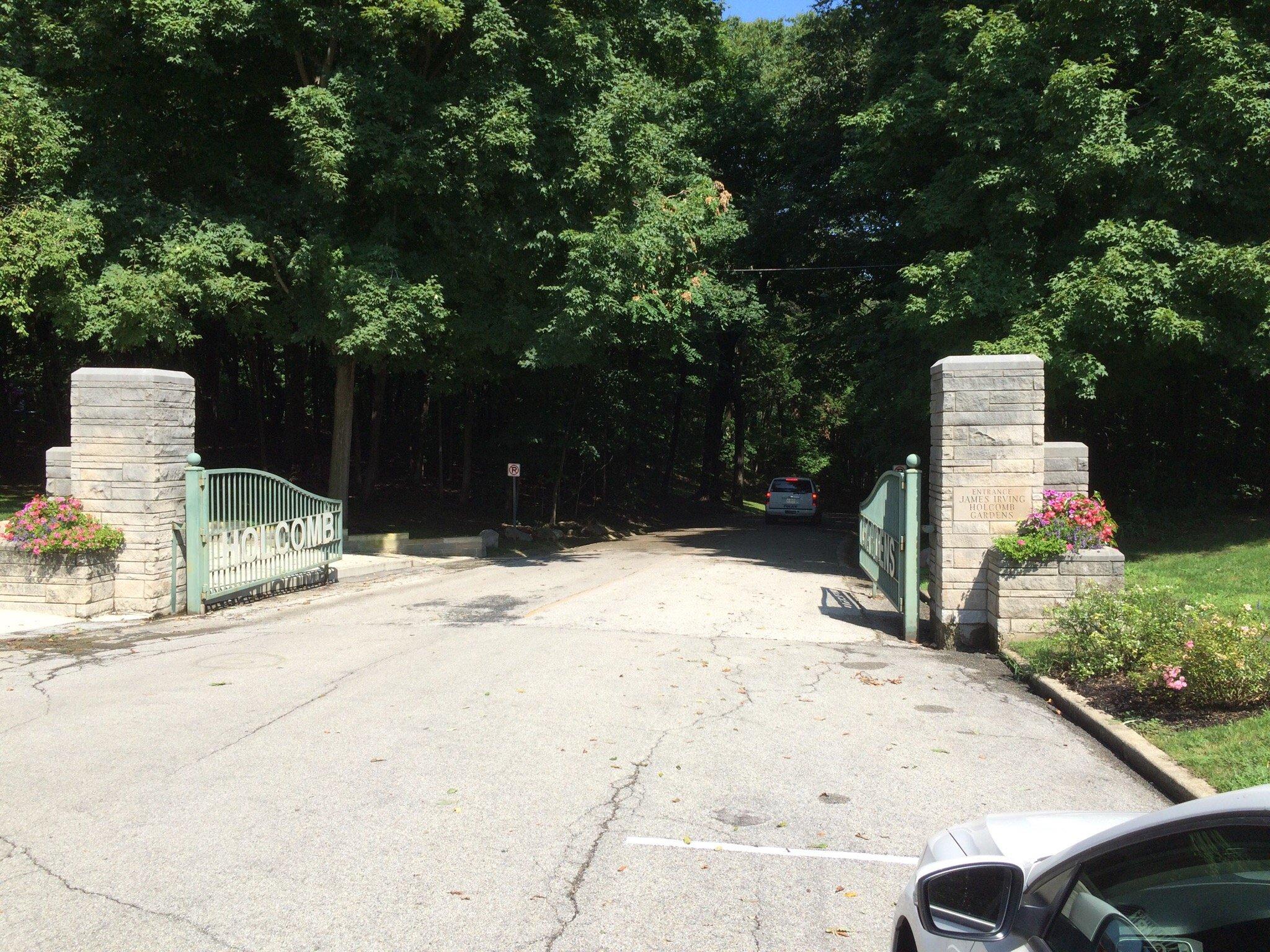 Holcomb Gardens