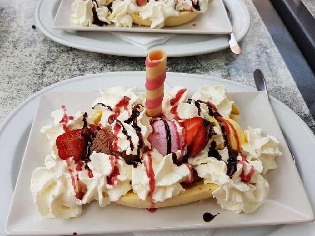 John and Joseph's Restaurant