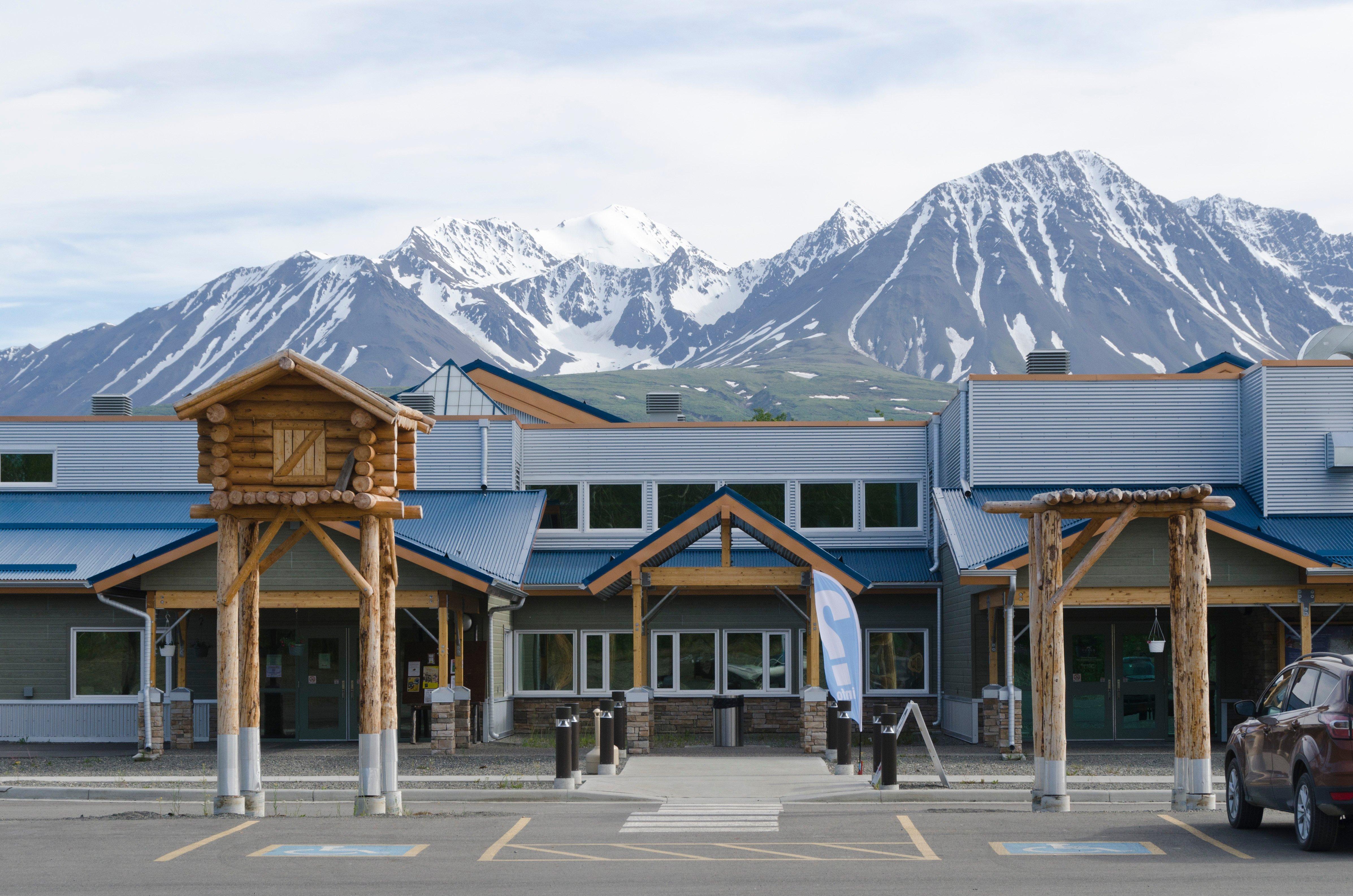 Da Ku Cultural Center