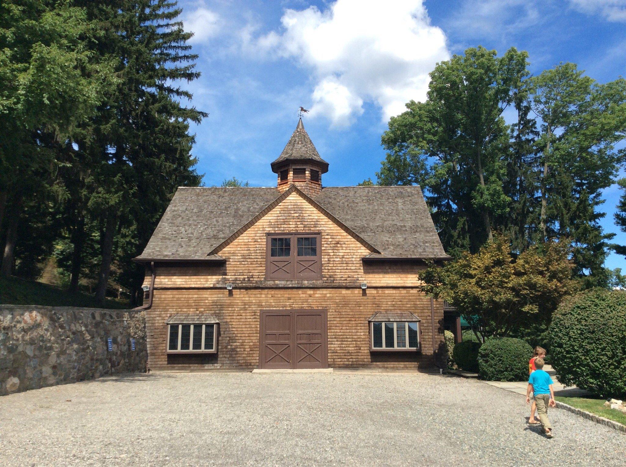 Hiram Blauvelt Art Museum