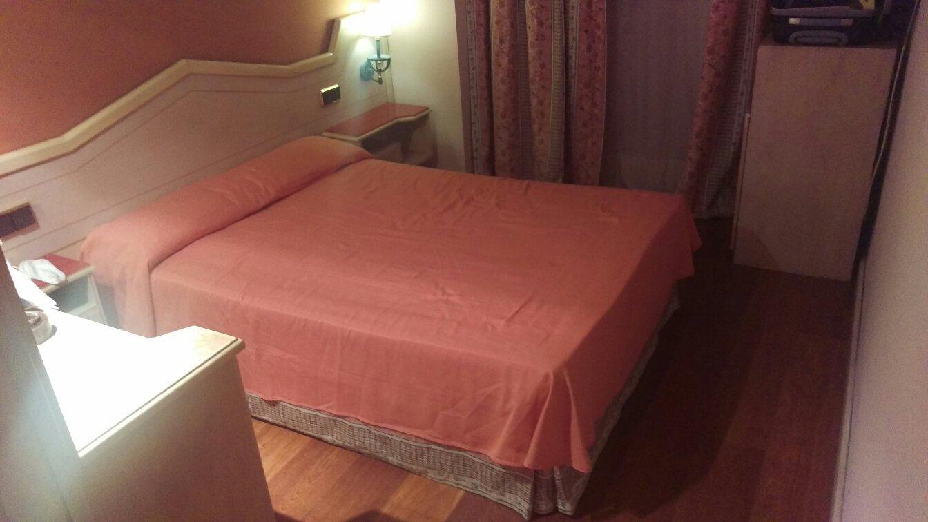 Photo by Kediyi Merak Ö