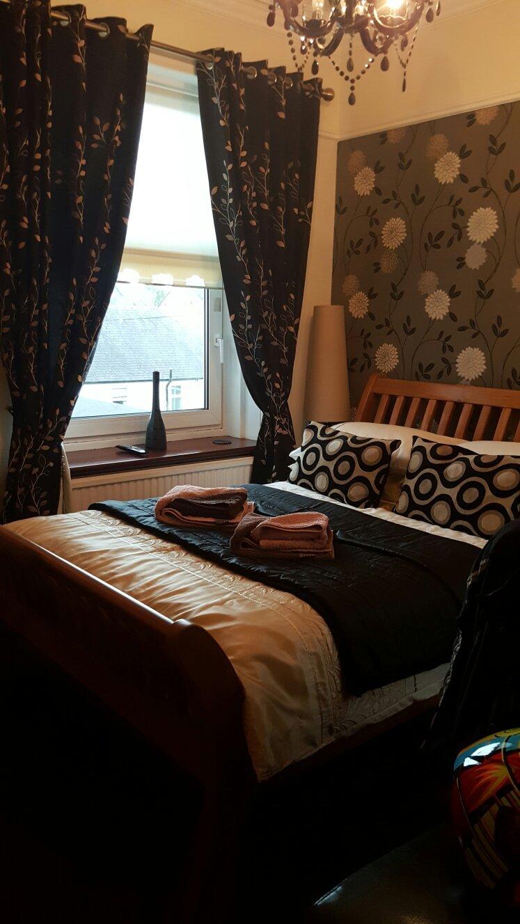 Lochenlee Guest House