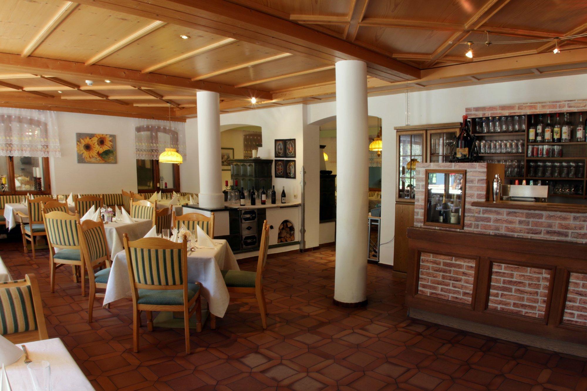 Evianquelle Restaurant