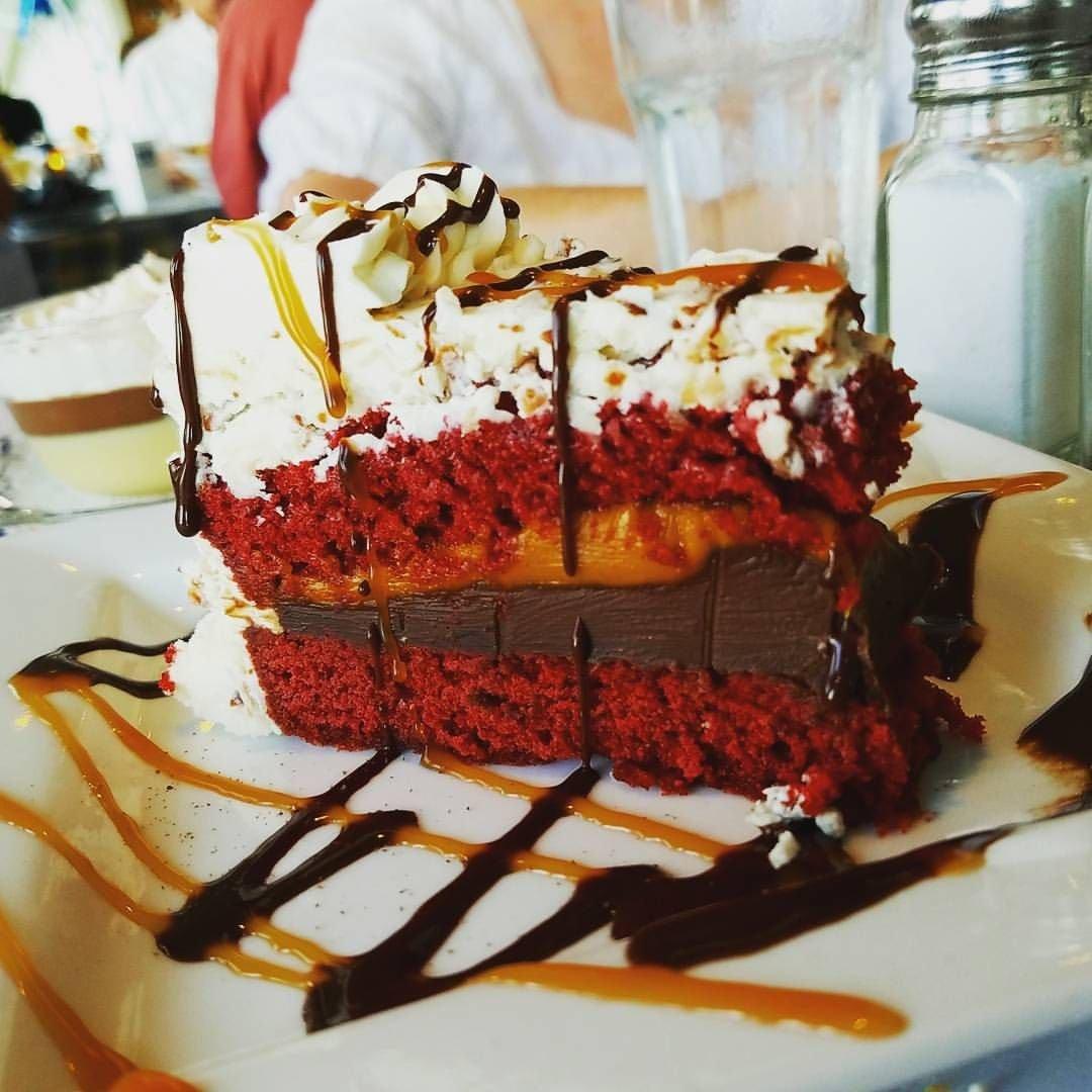 Shore Acres Inn & Restaurant