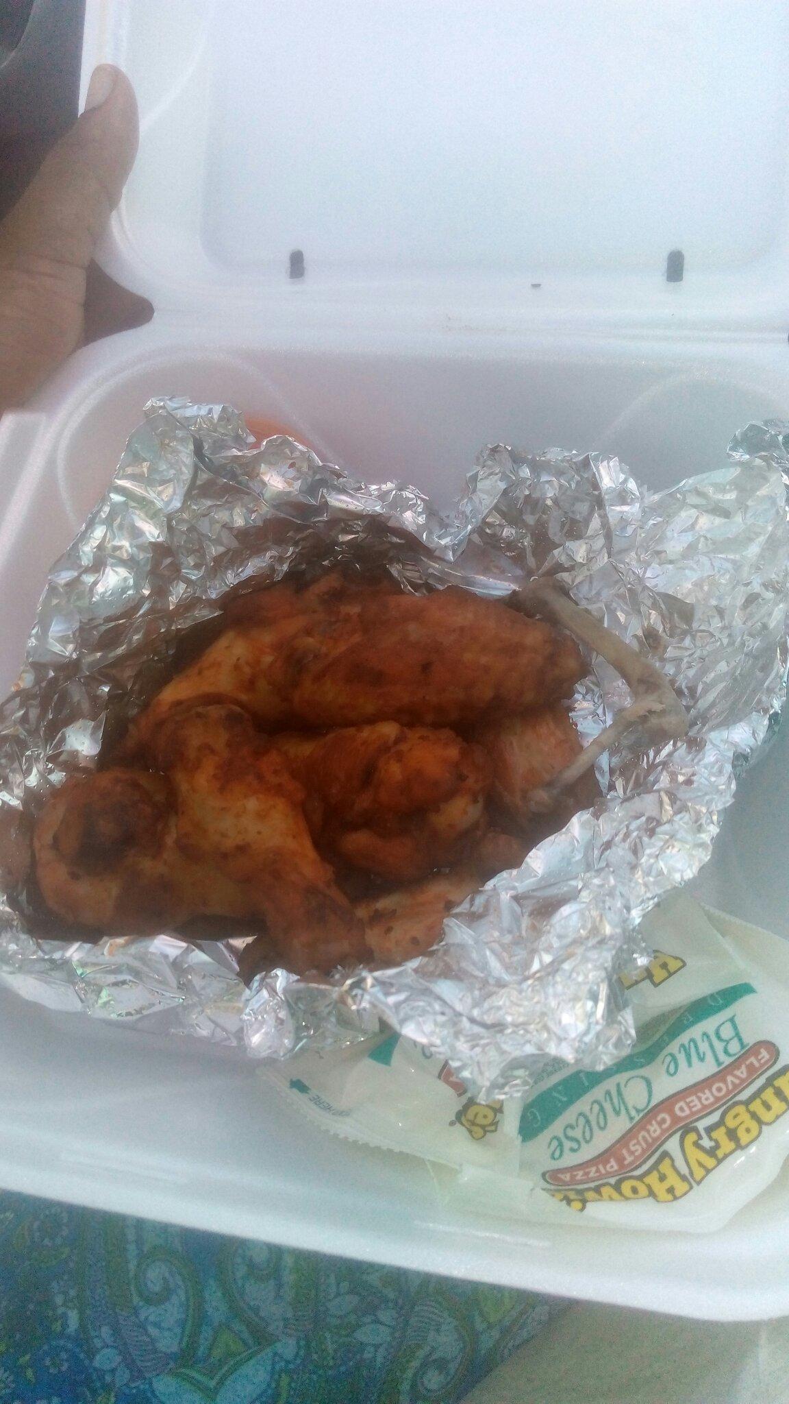Hungry Howie's Pizza & Subs