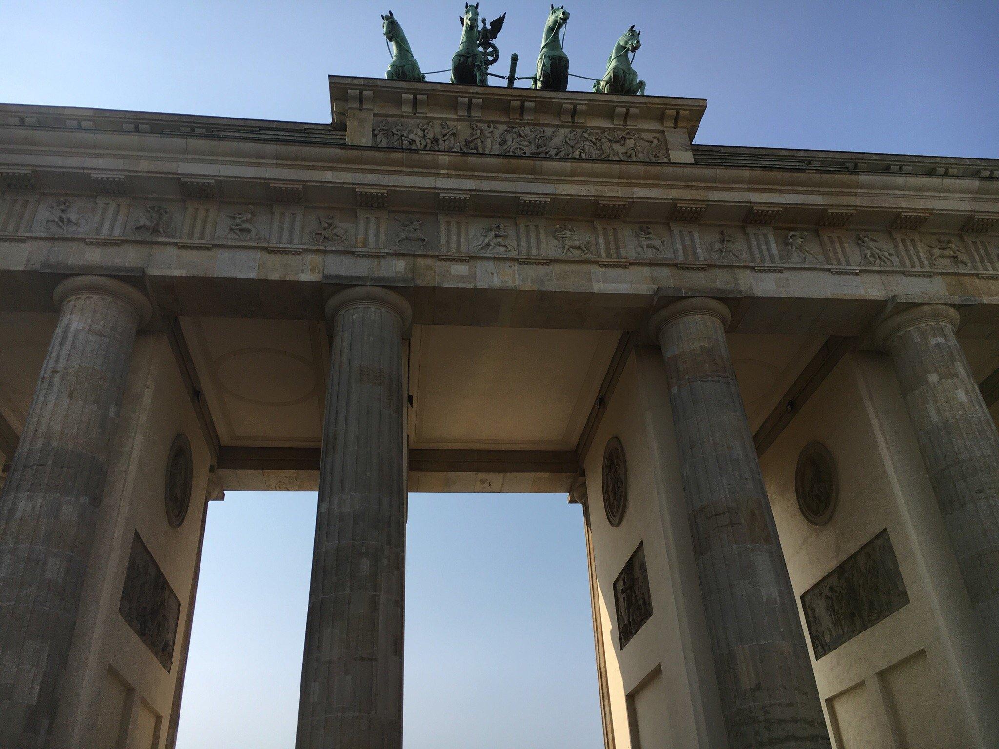 Einstein Unter Den Linden