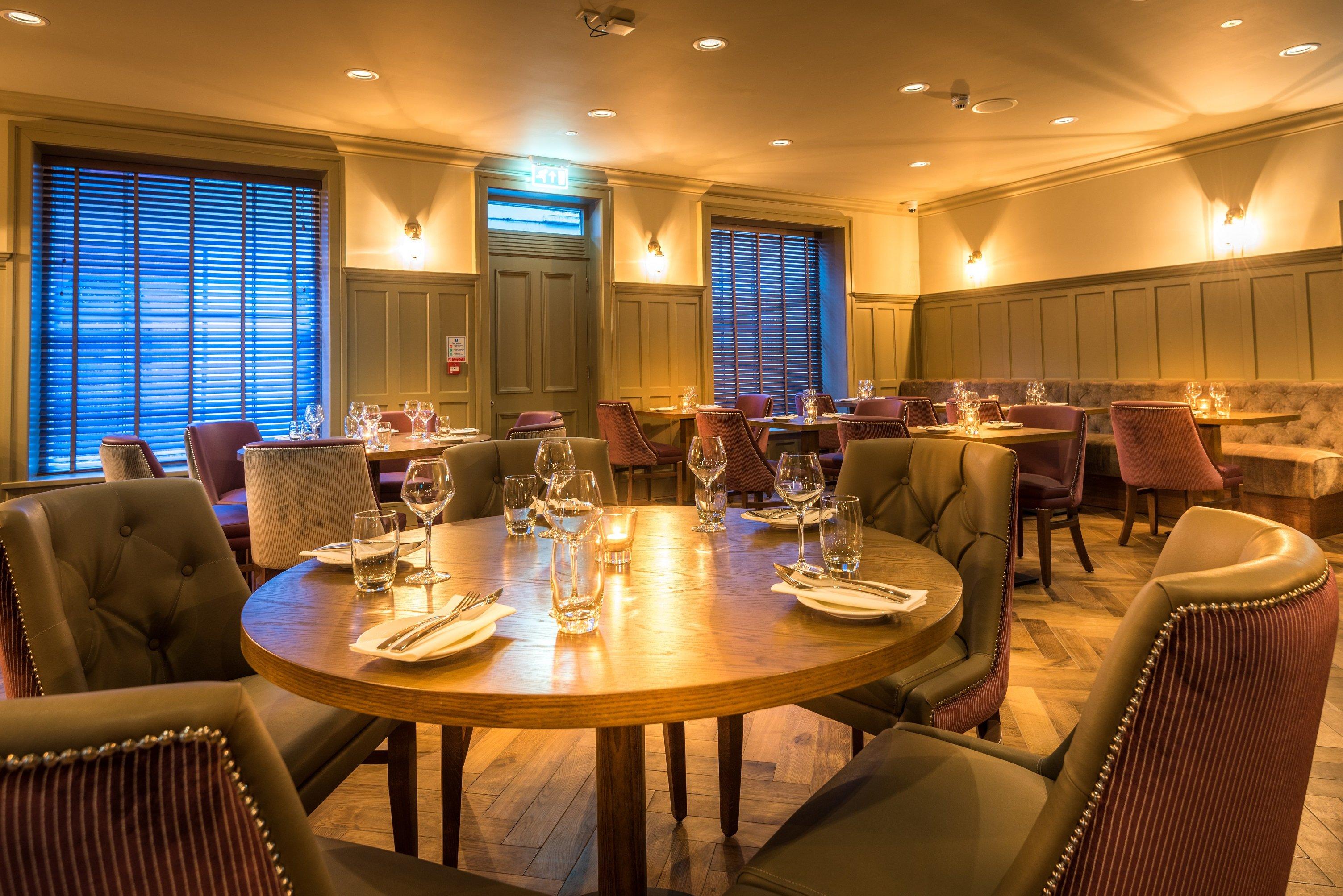 The Wig & Gown Restaurant