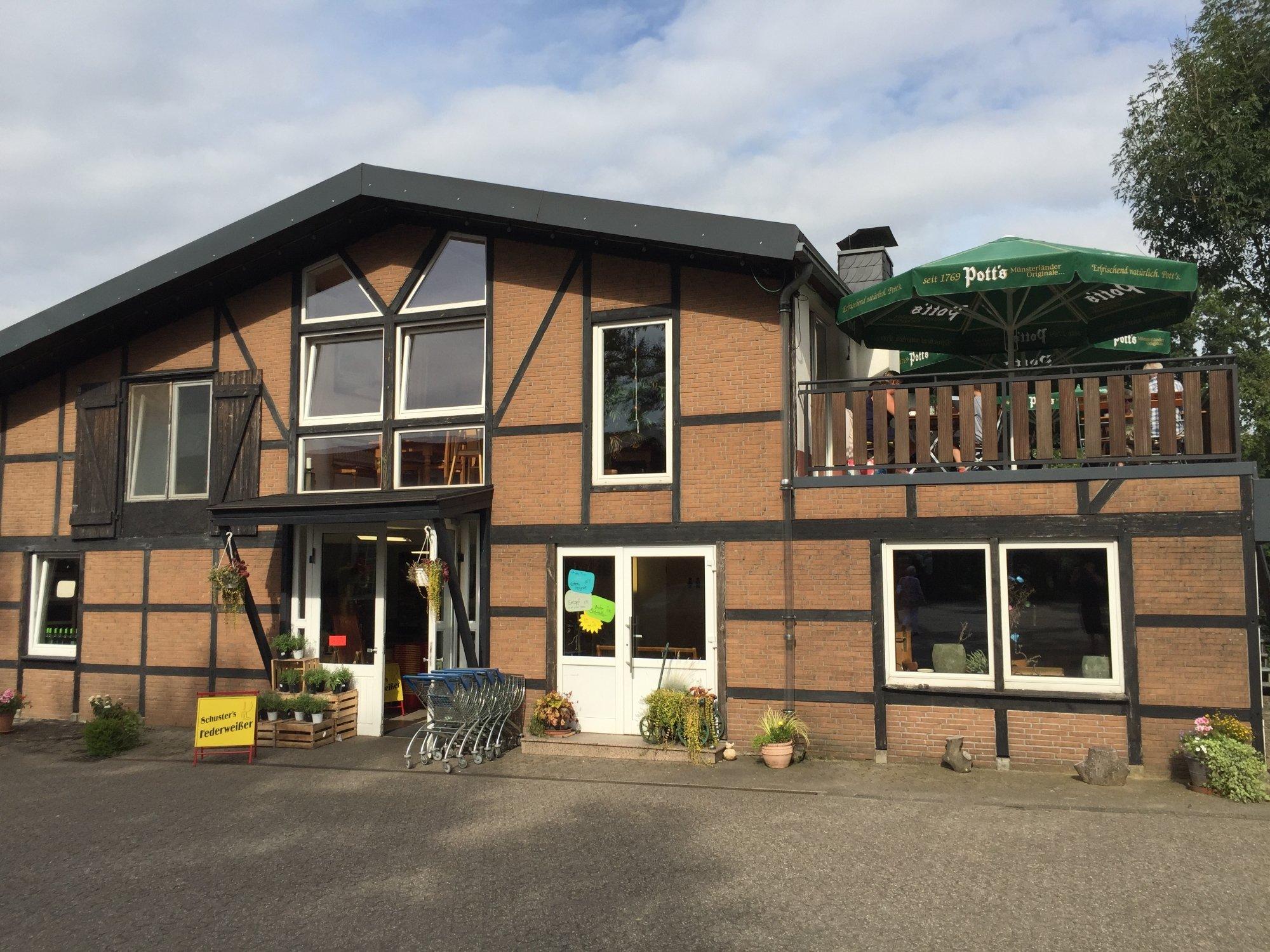 Brunnenhof in der Ried