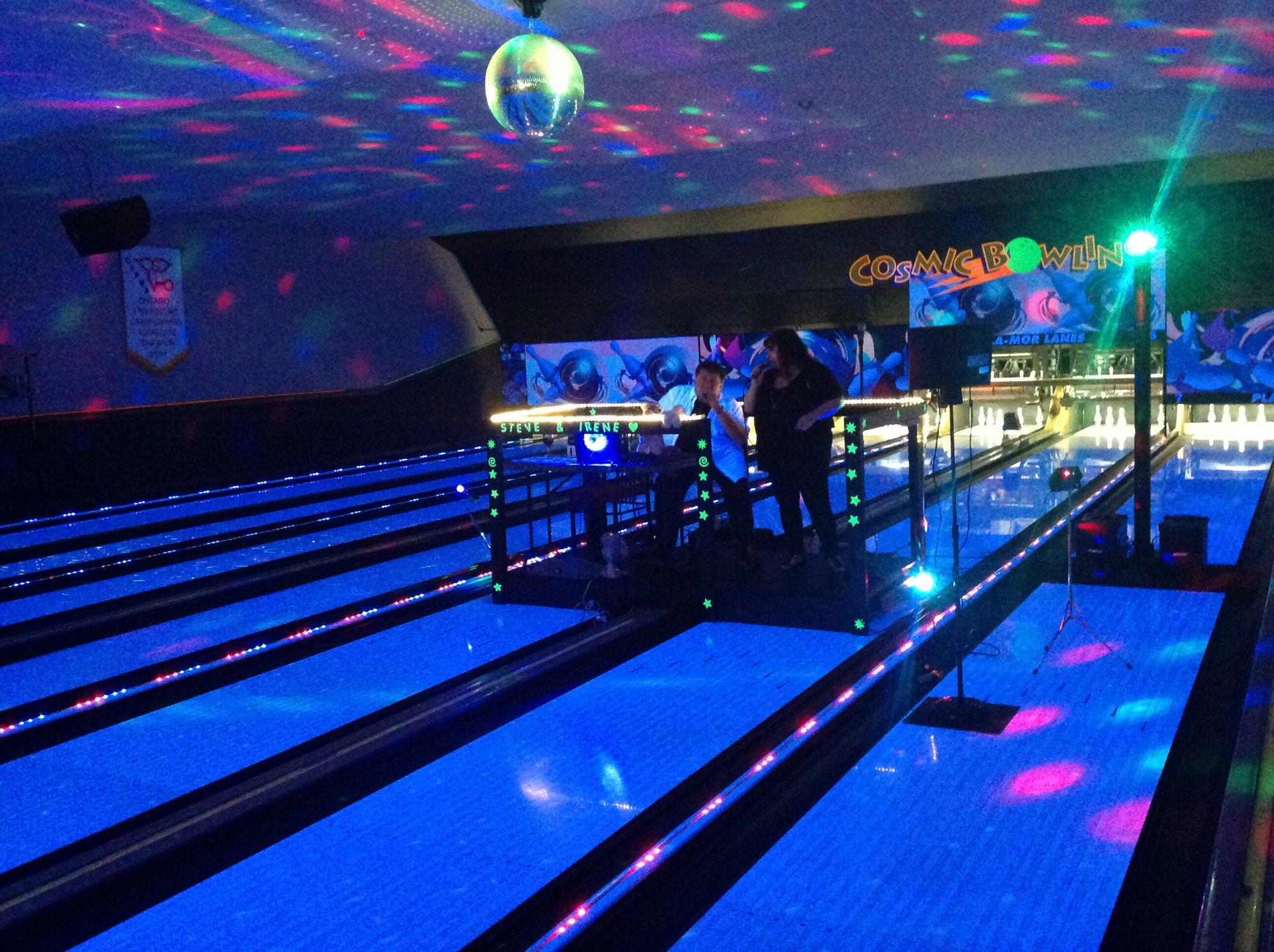 Pla-Mor Bowling Lanes