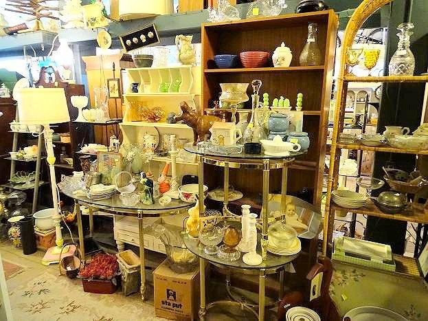 Antiques On Salem St