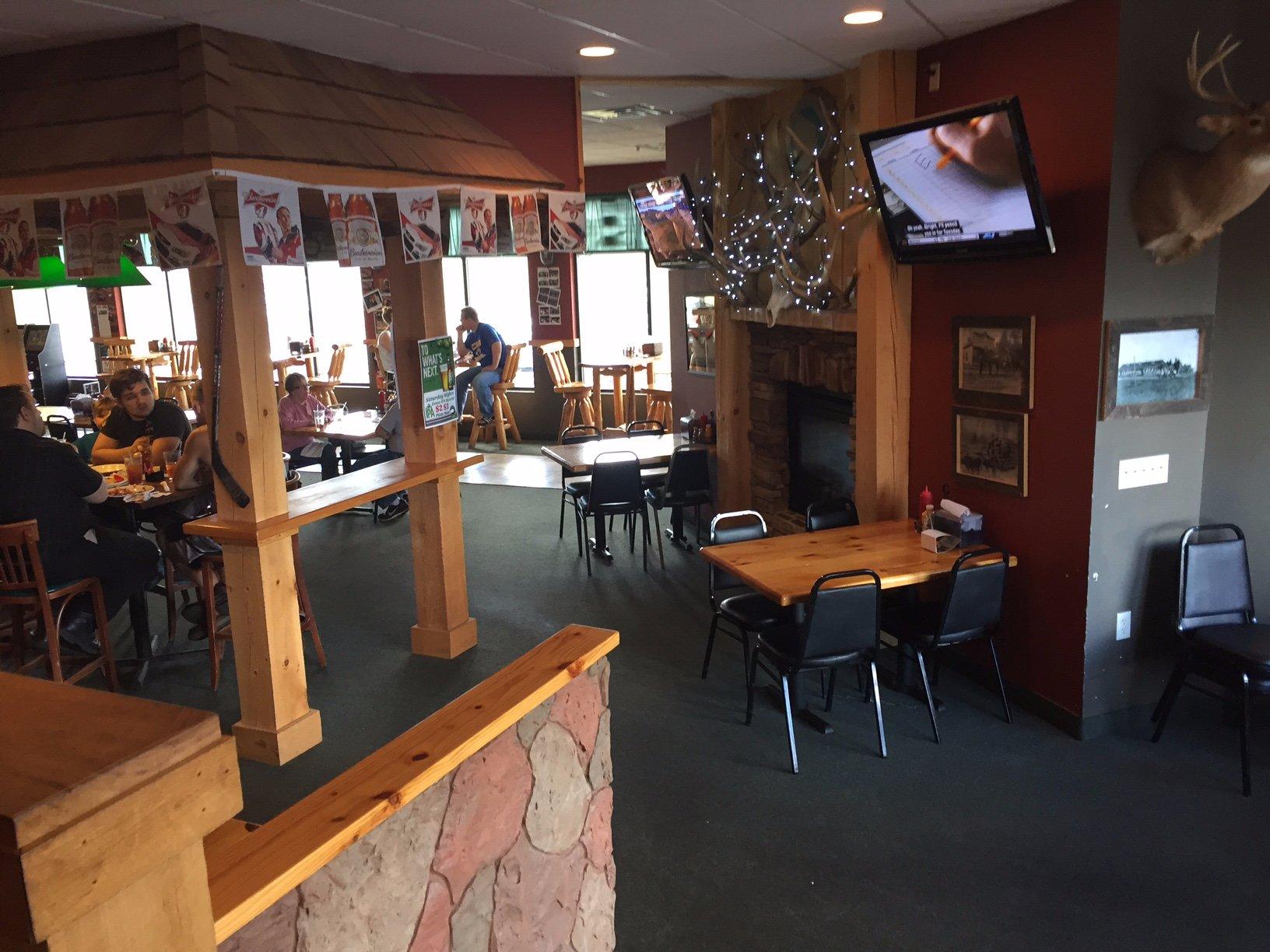 T-Dawgs Bar & Grill