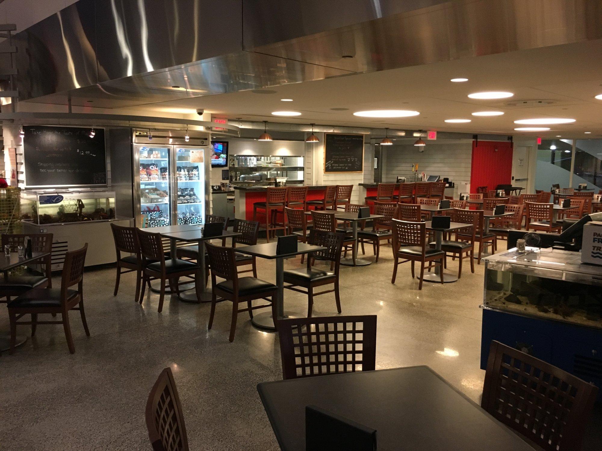 Linda Bean's Lobster Cafe Portland Jetport