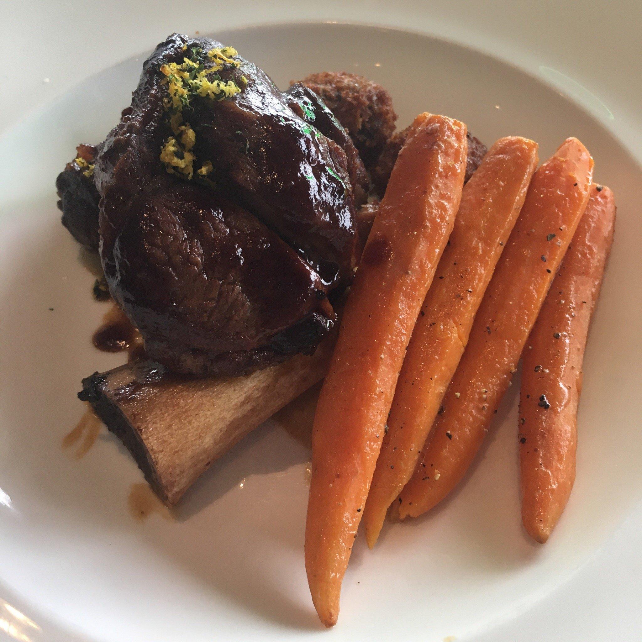 Photo by WisnuSanjaya