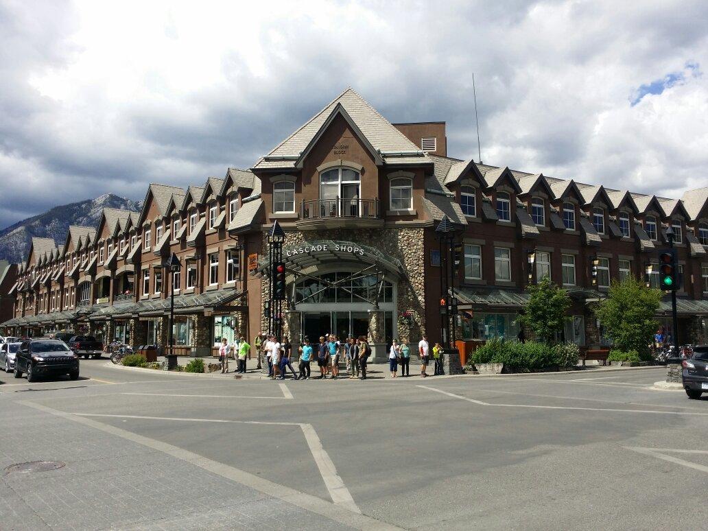 Cascade Shops