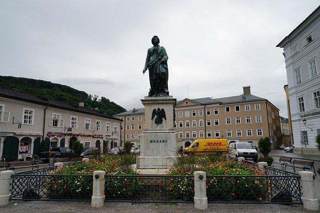 Mozart Monument