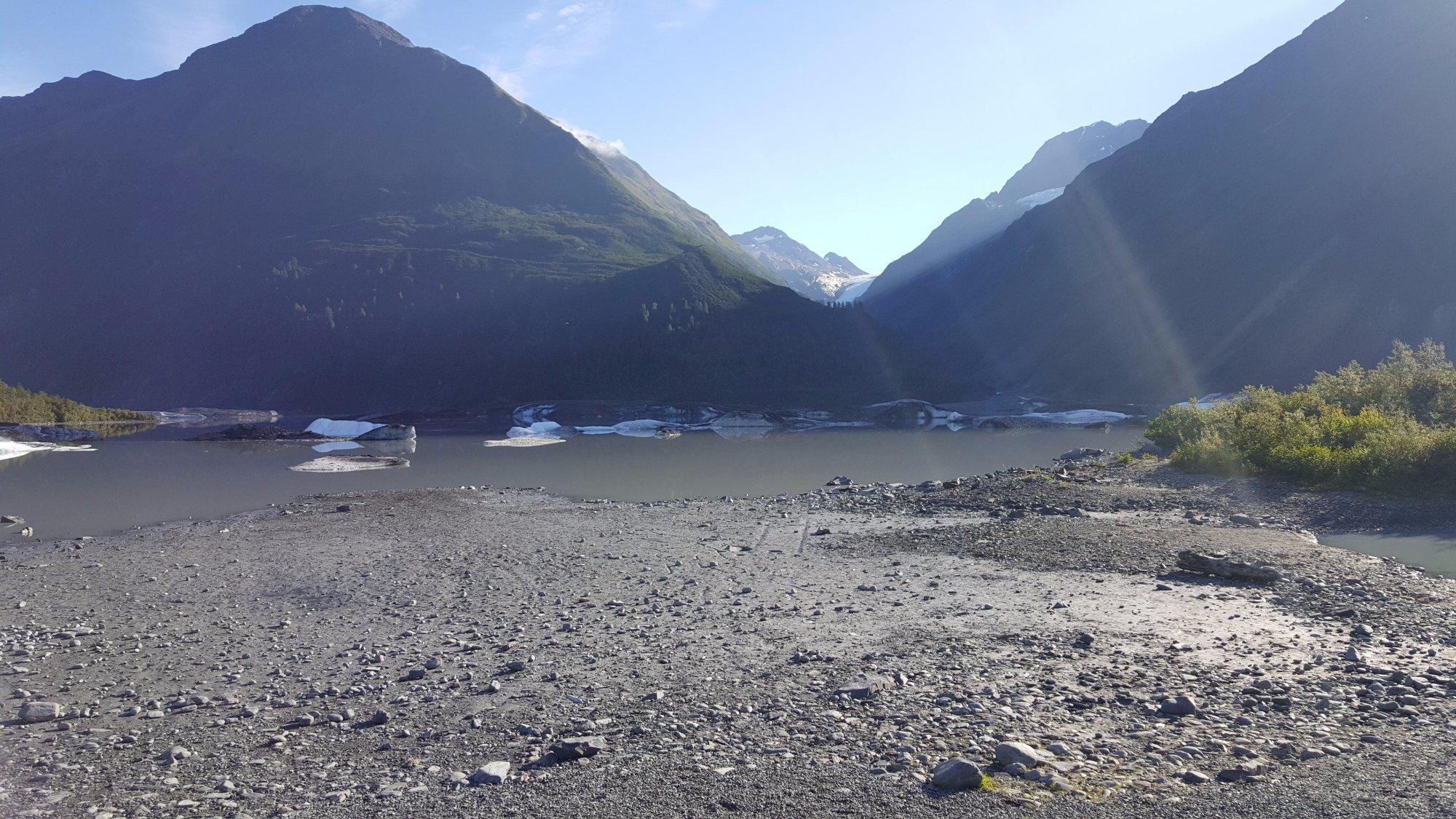 Valdez Glacier Lake