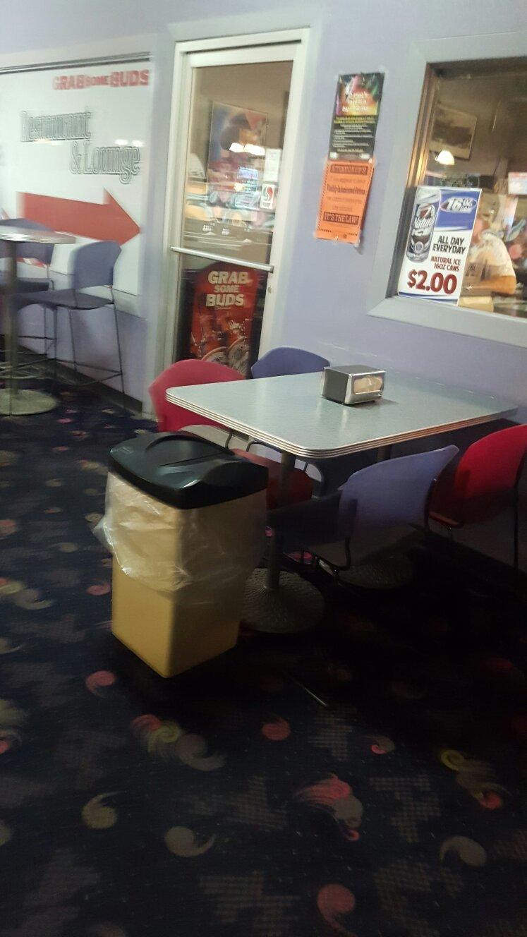 Alley Oops Sports Bar & Grill