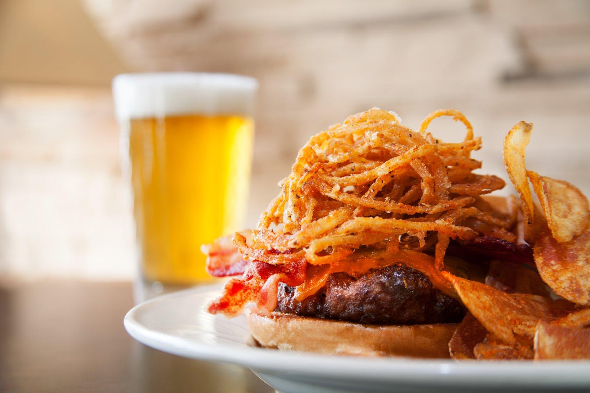 Three Rivers River View Restaurant & Bar