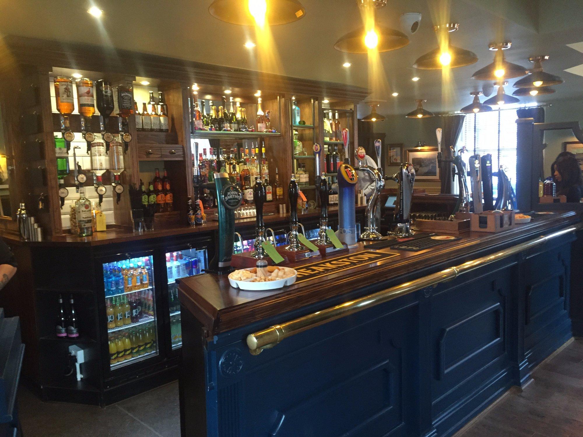 Victoria Gardens Pub