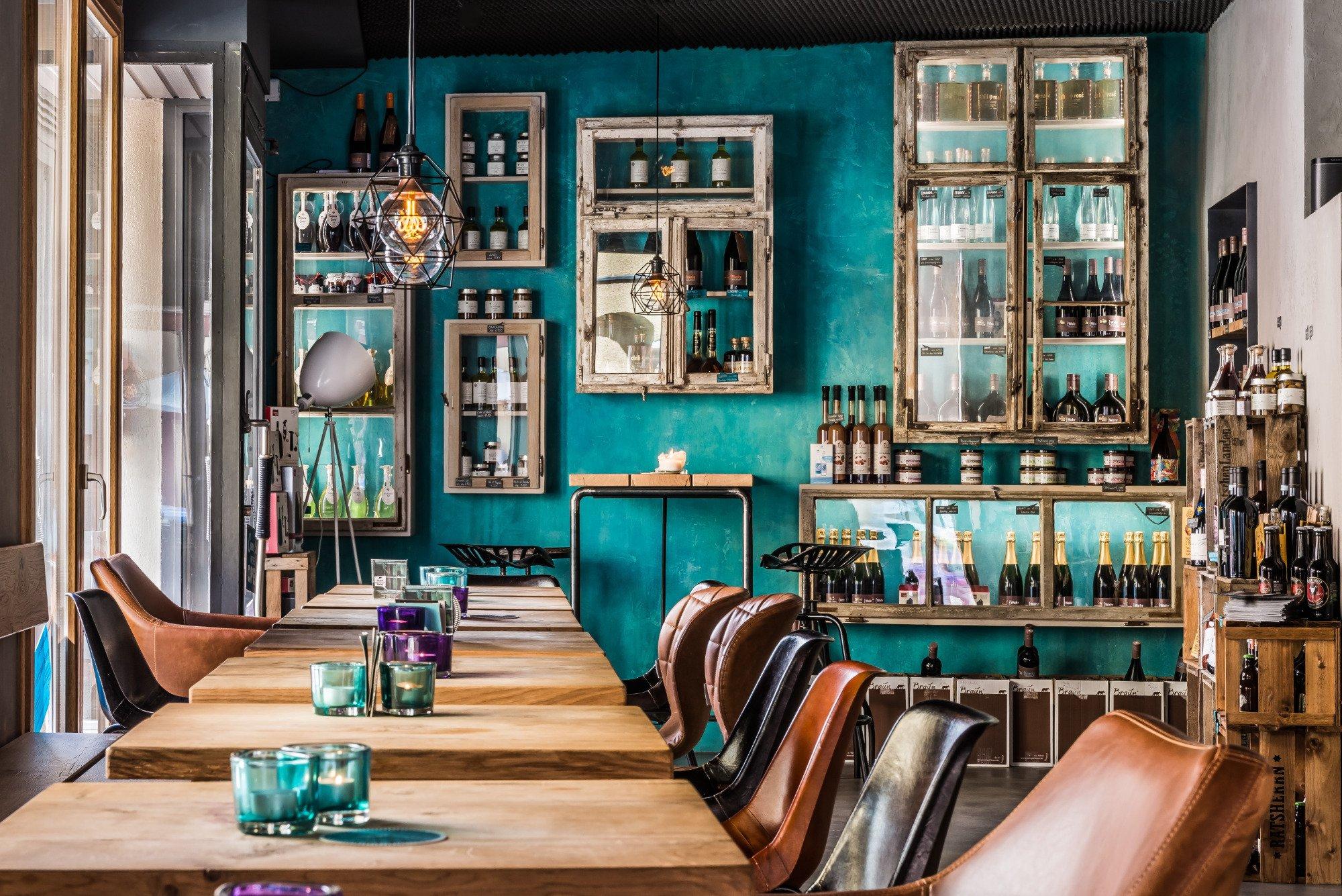 FAHR AWAY - Die Weinbar der Brauns.