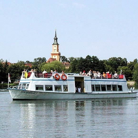 Fahrgastschiff Uckermark