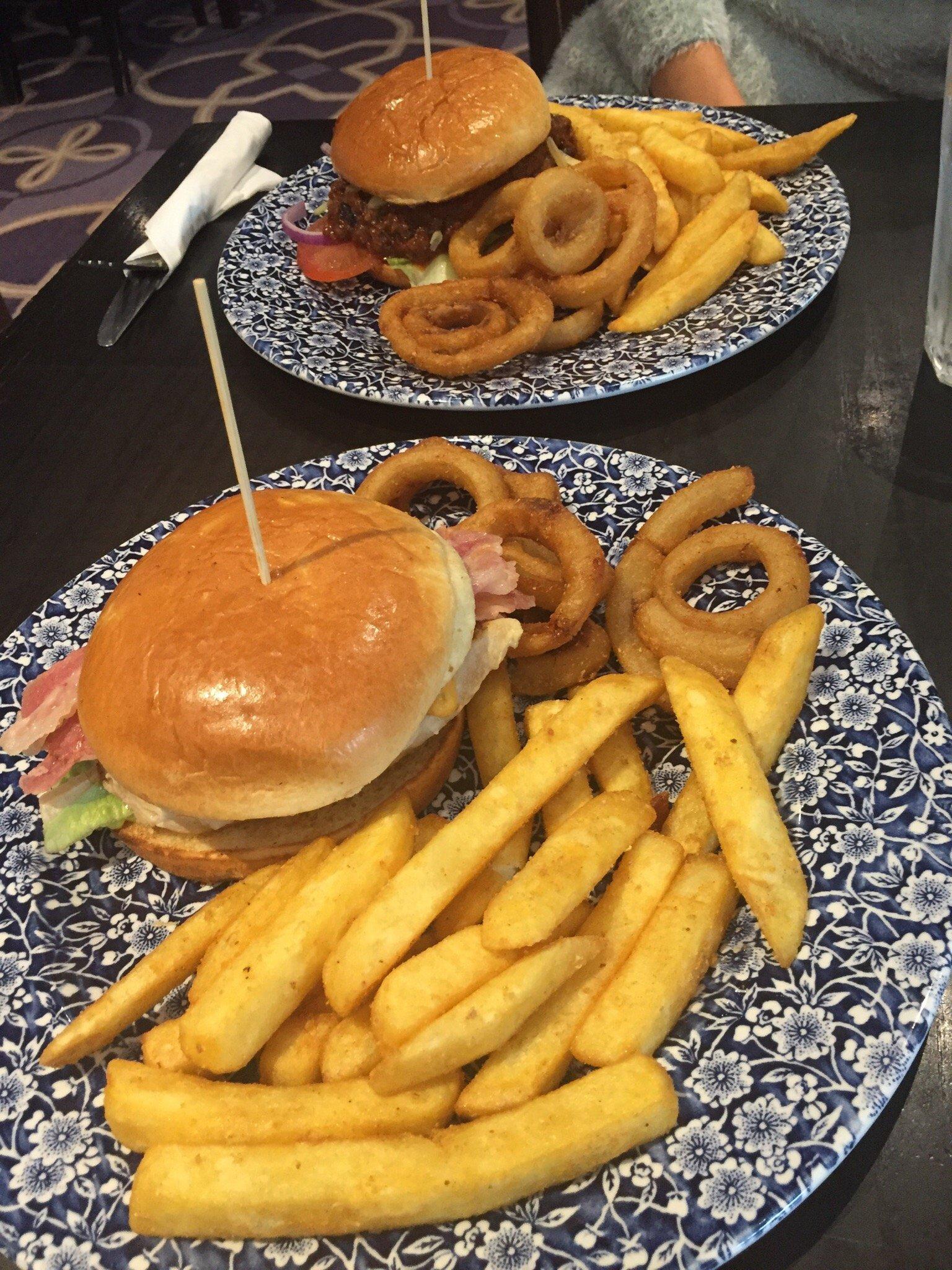 Lloyds No 1 - The Wicket Gate