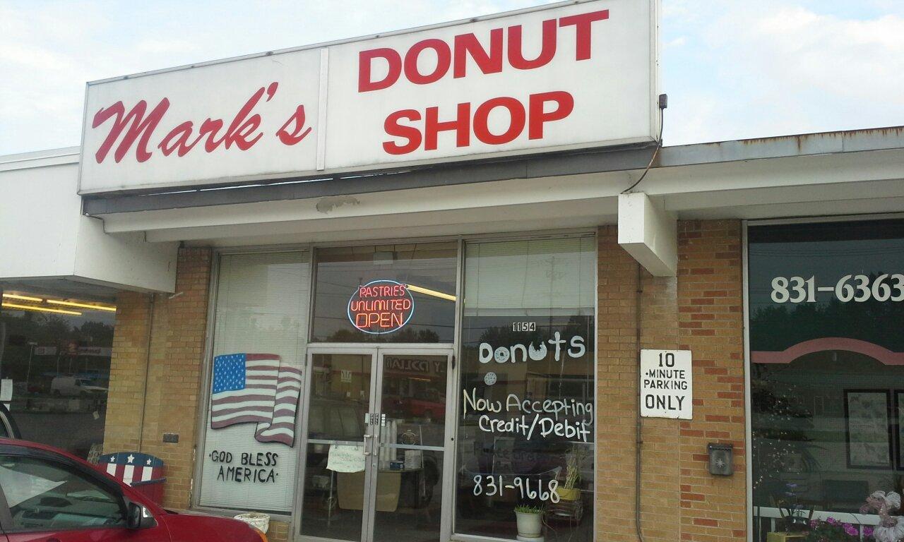 Pop's Donuts