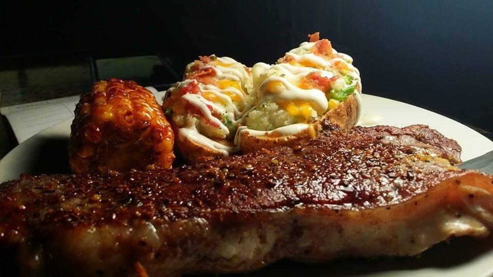 Miknan's Main Street Pub