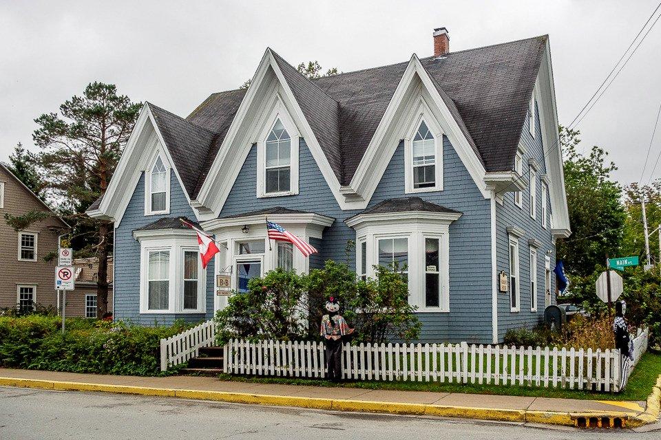 Fairmont House Bed & Breakfast