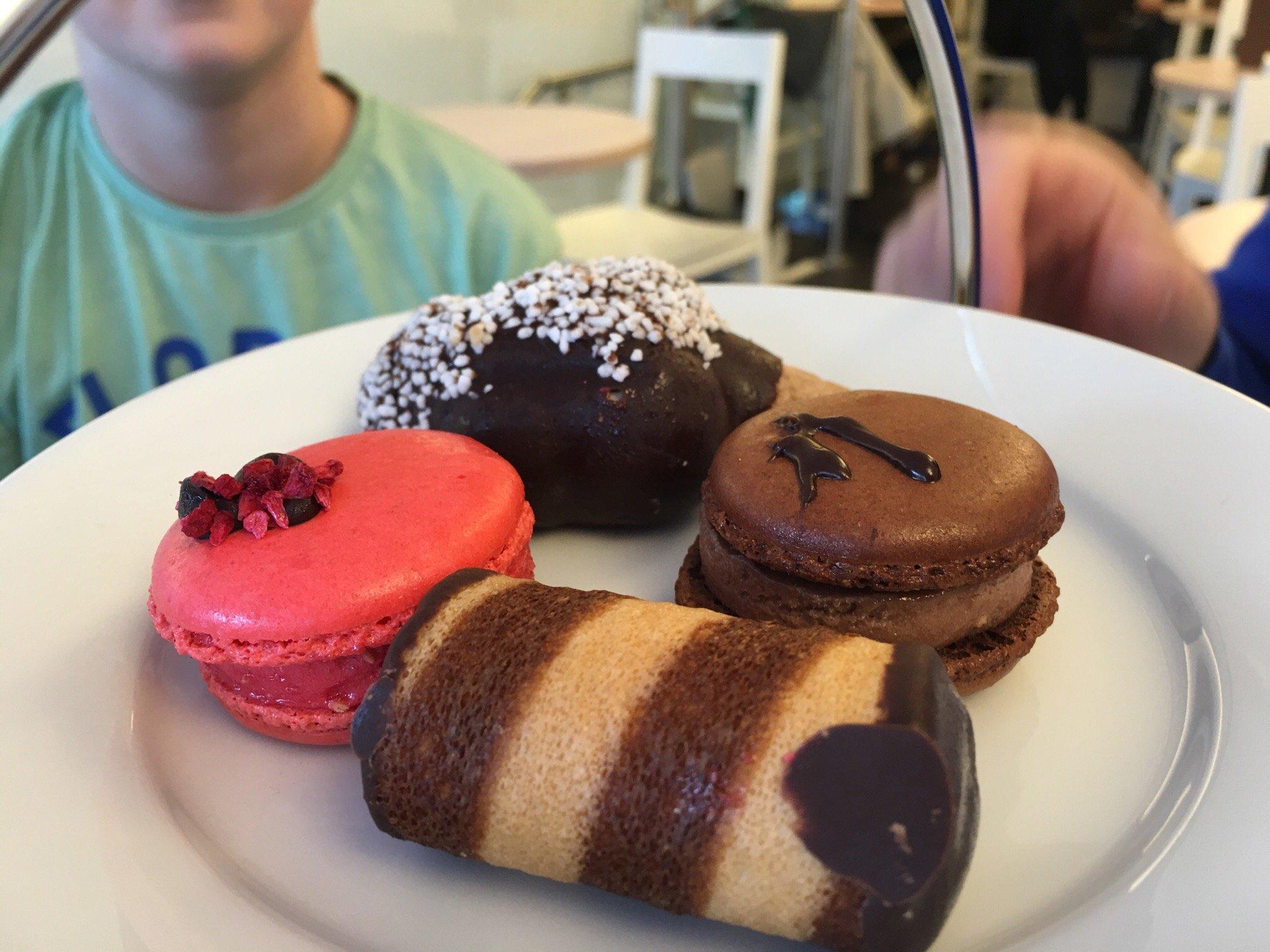 Snowflake Luxury Gelato