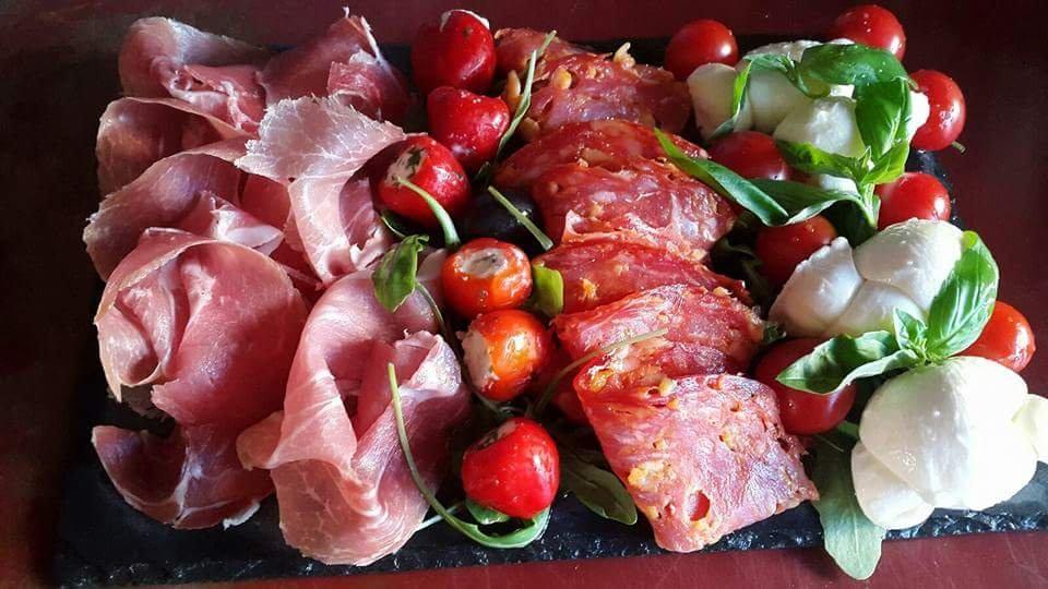 La Rose Rouge Restaurant Pizzeria