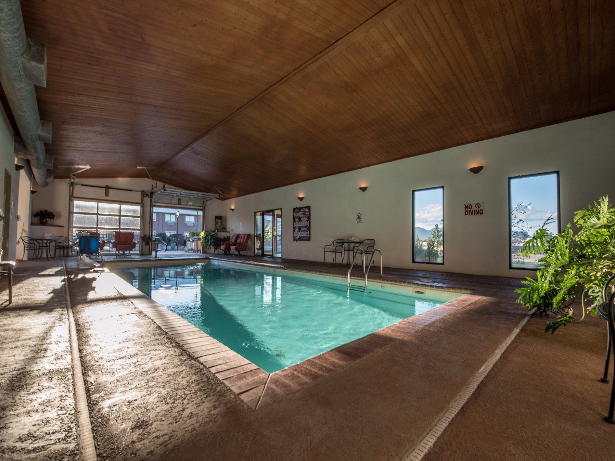 Quarter Circle 7 Hotel