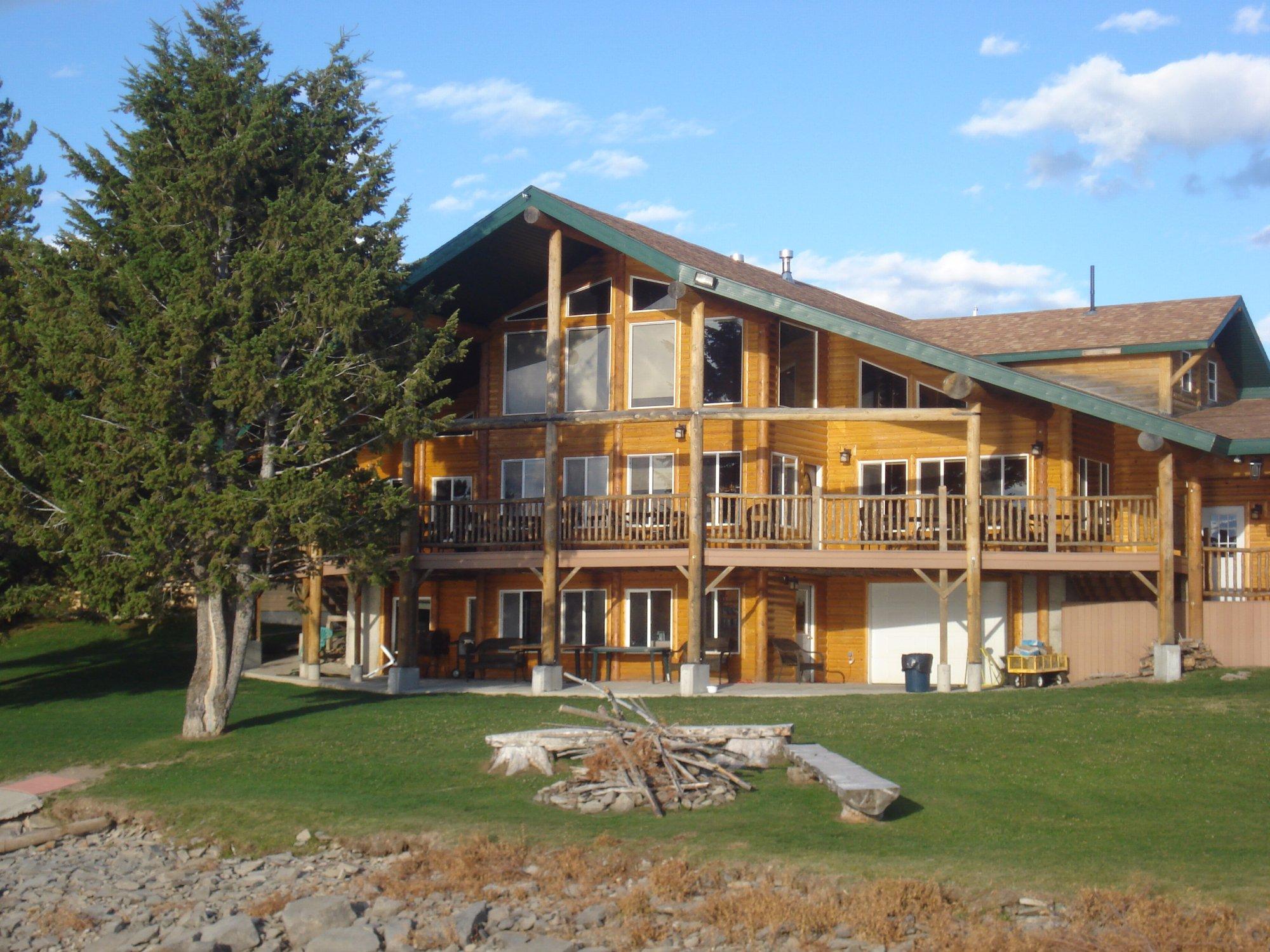 Lakeside Lodge & Resort