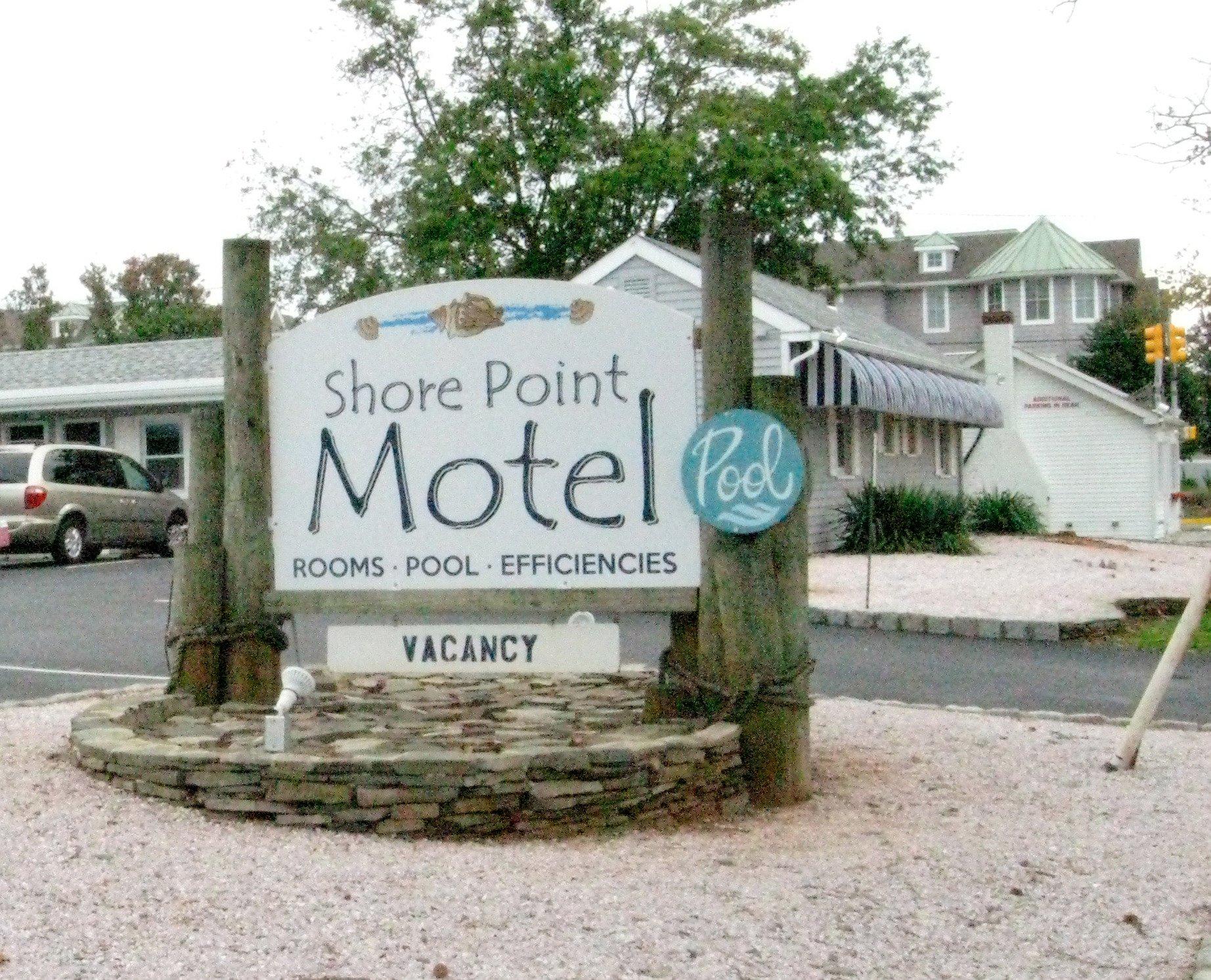 Shore Point Motel