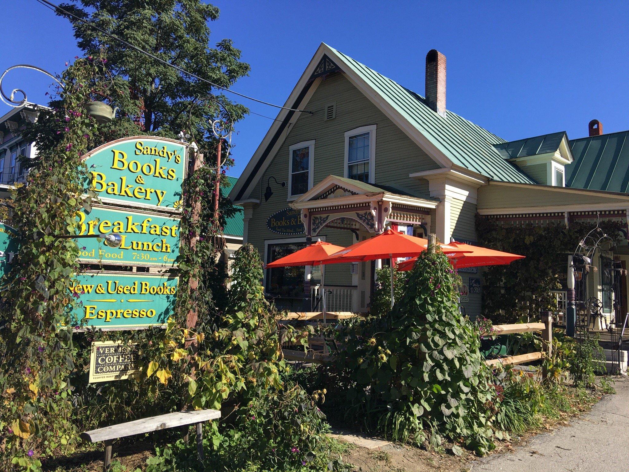 Sandy's Books & Bakery