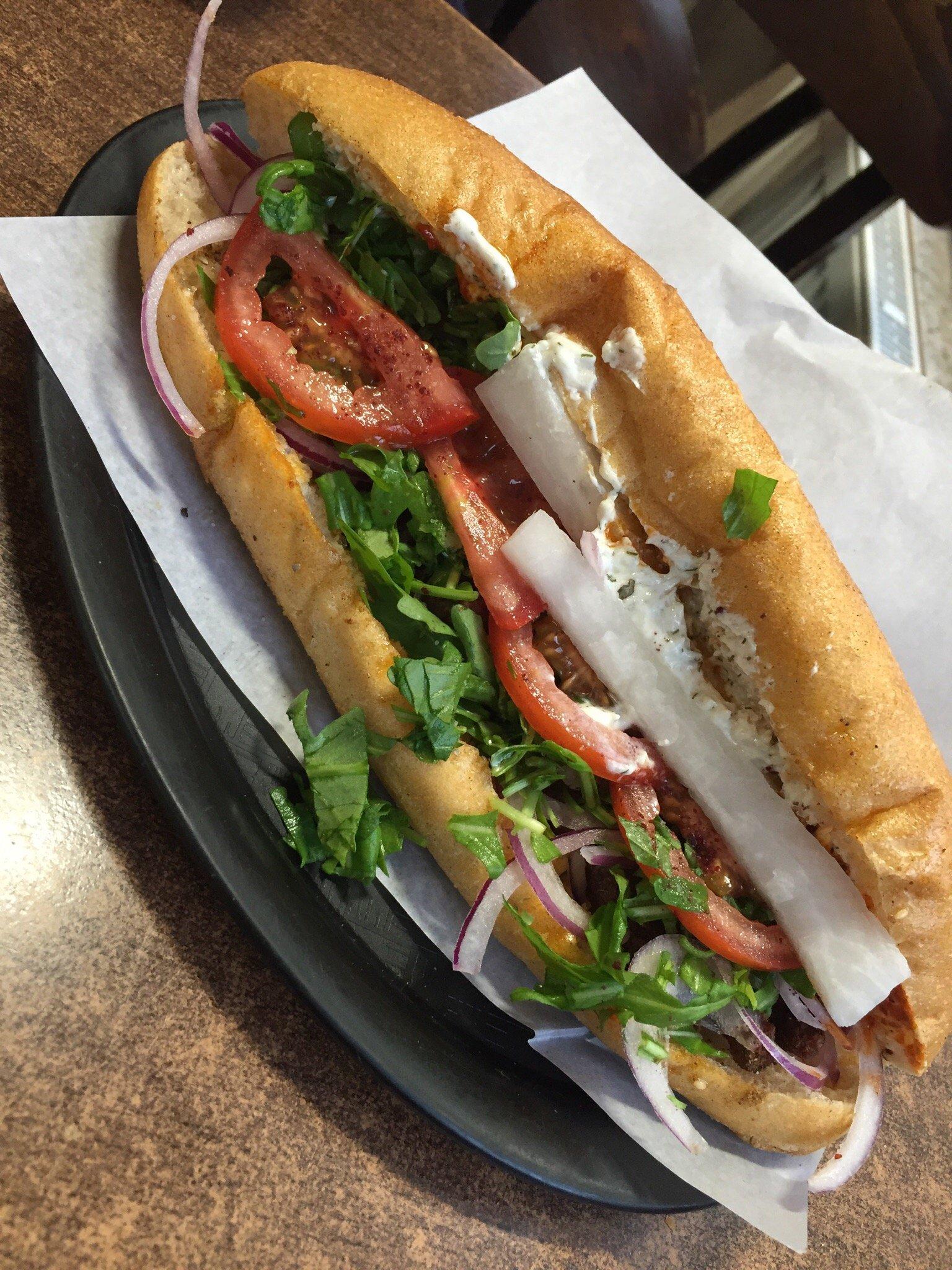 Izmir Koeftecisi Konak Grill