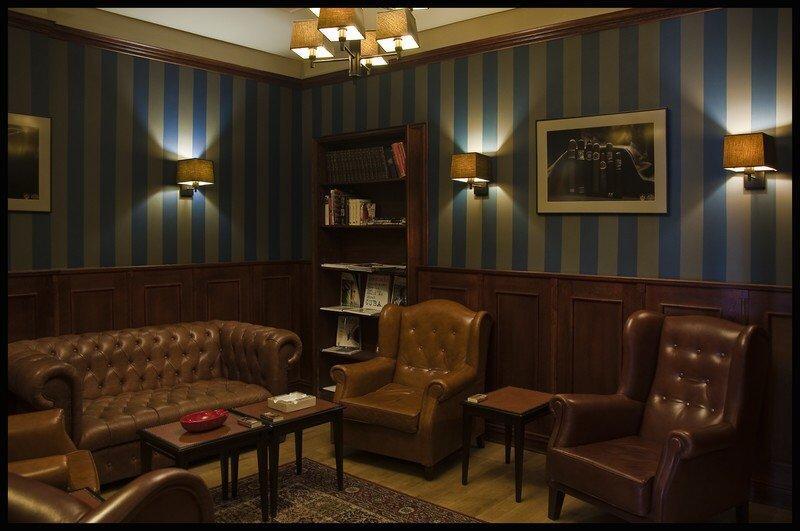 Aficionado Room Cigar Shop & Lounge