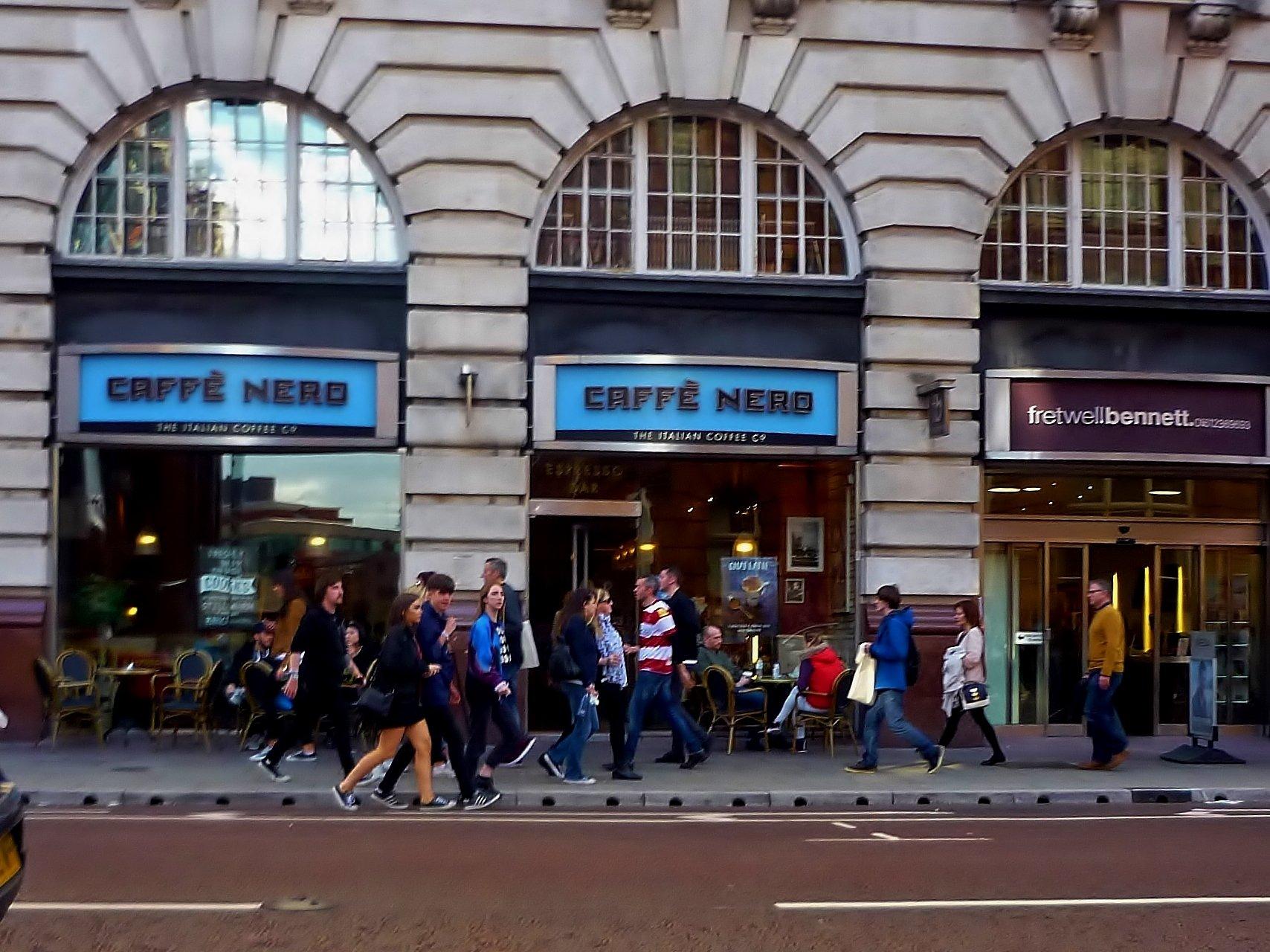 Caffe Nero - 8A Oxford Road