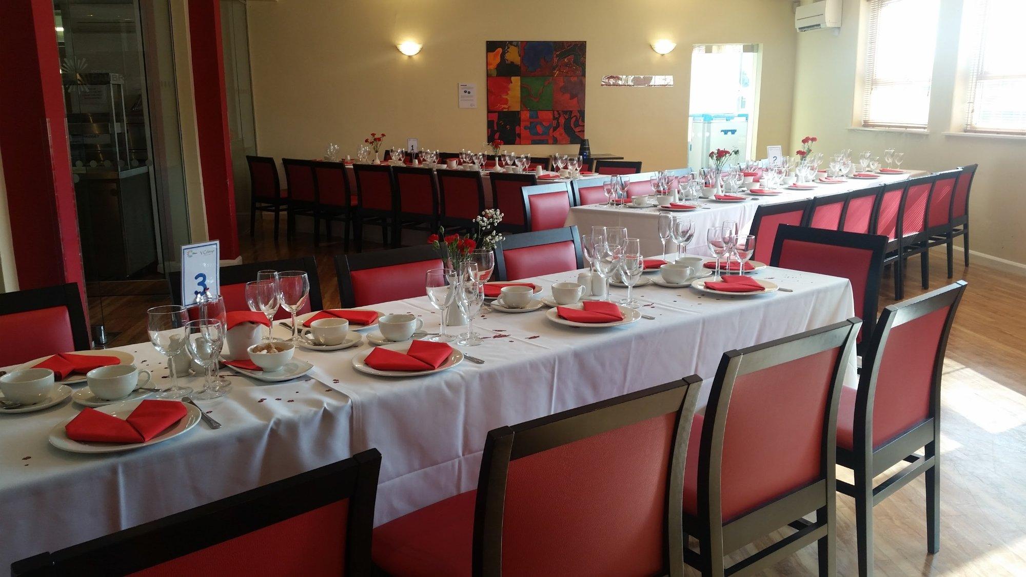 Y Celstryn Restaurant