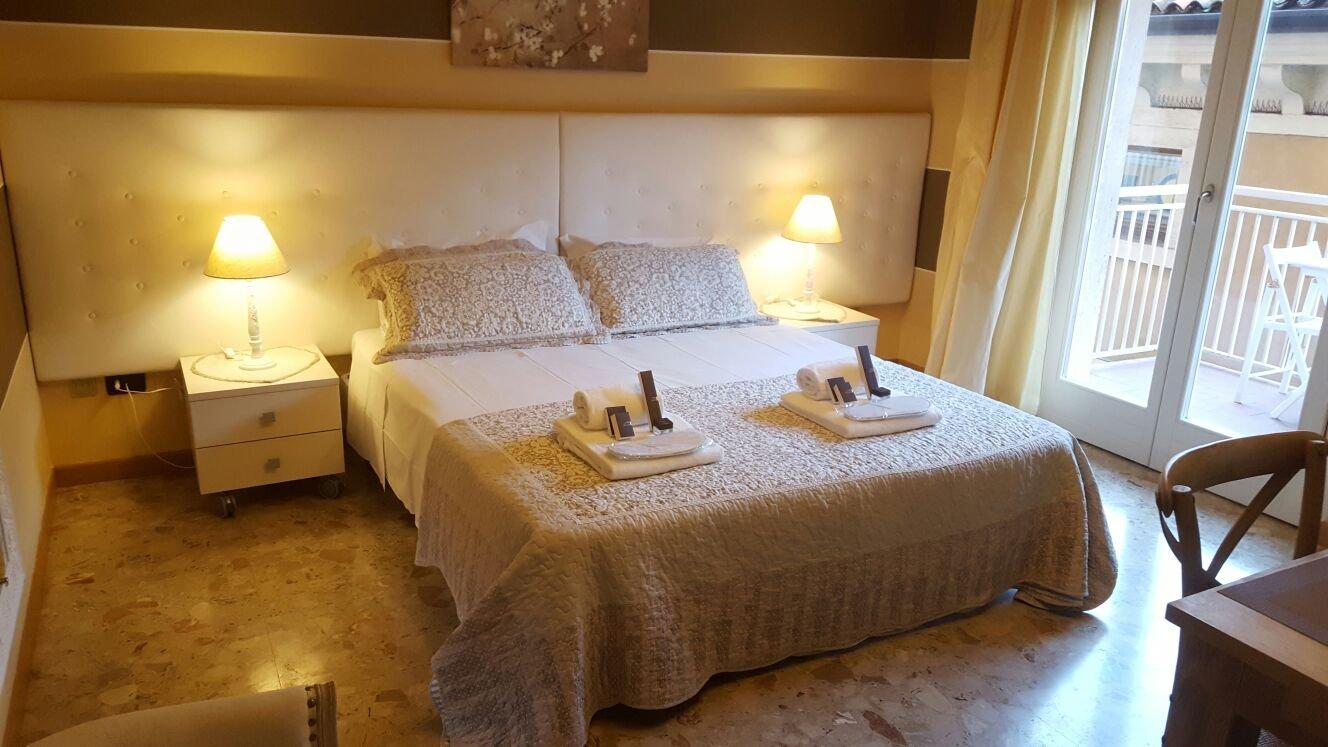 Photo by marcokleiner